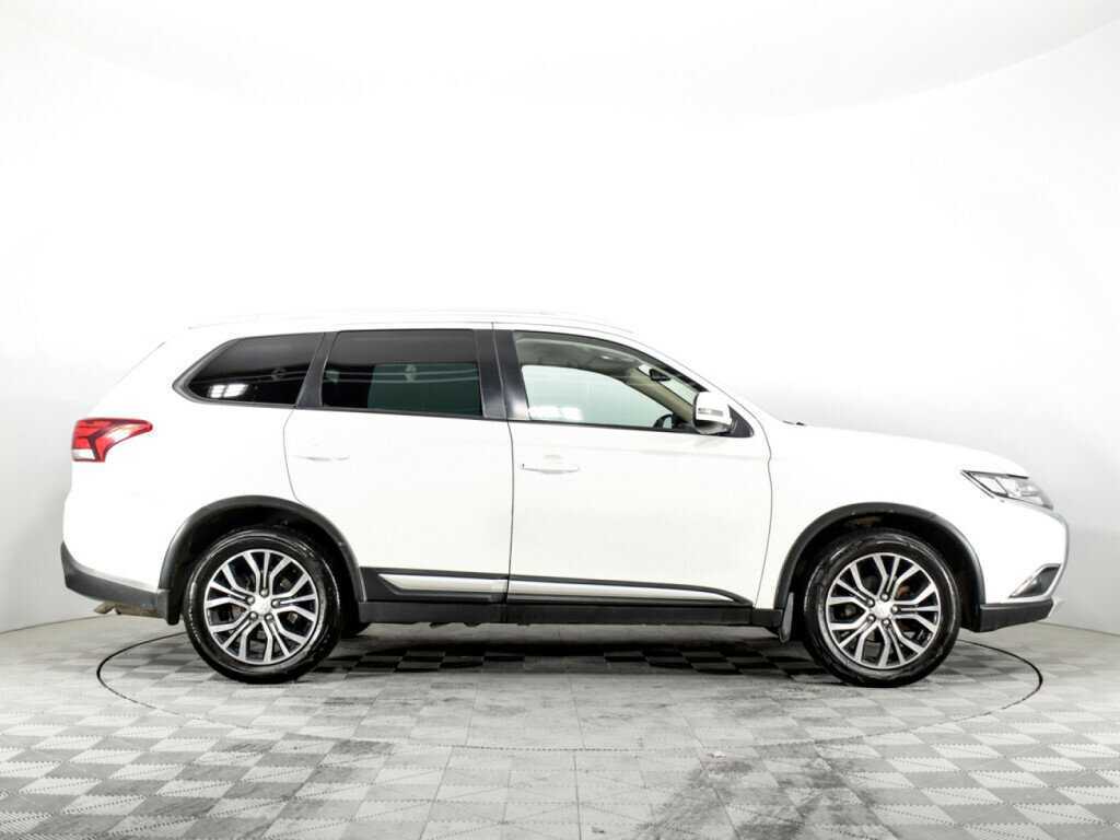 Mitsubishi Outlander, 2017 Фото №4