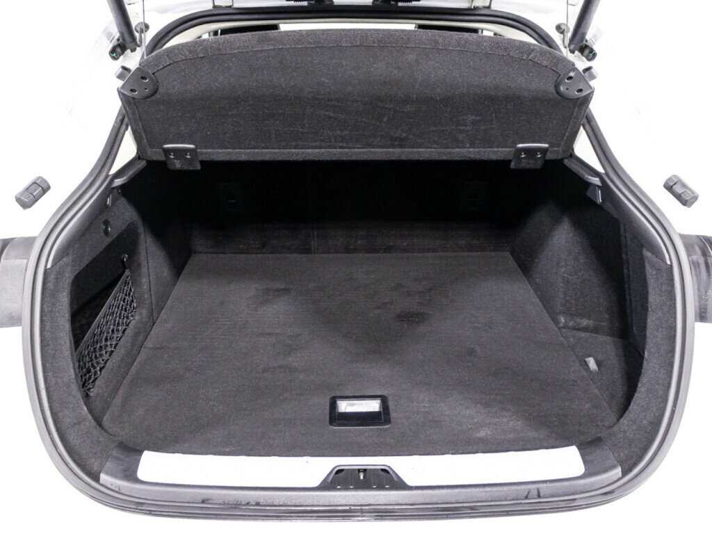 Geely Tugella, 2022 Фото №15