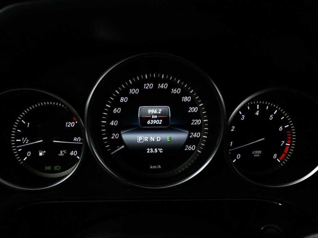 Mercedes-Benz E-Класс 200, 2013 Фото №12