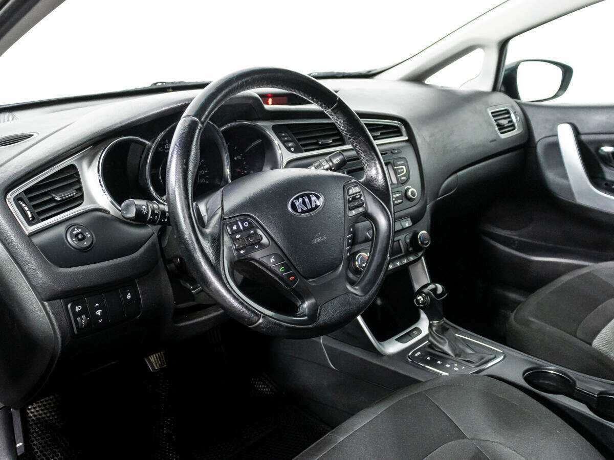 Kia Ceed, 2016 Фото №11