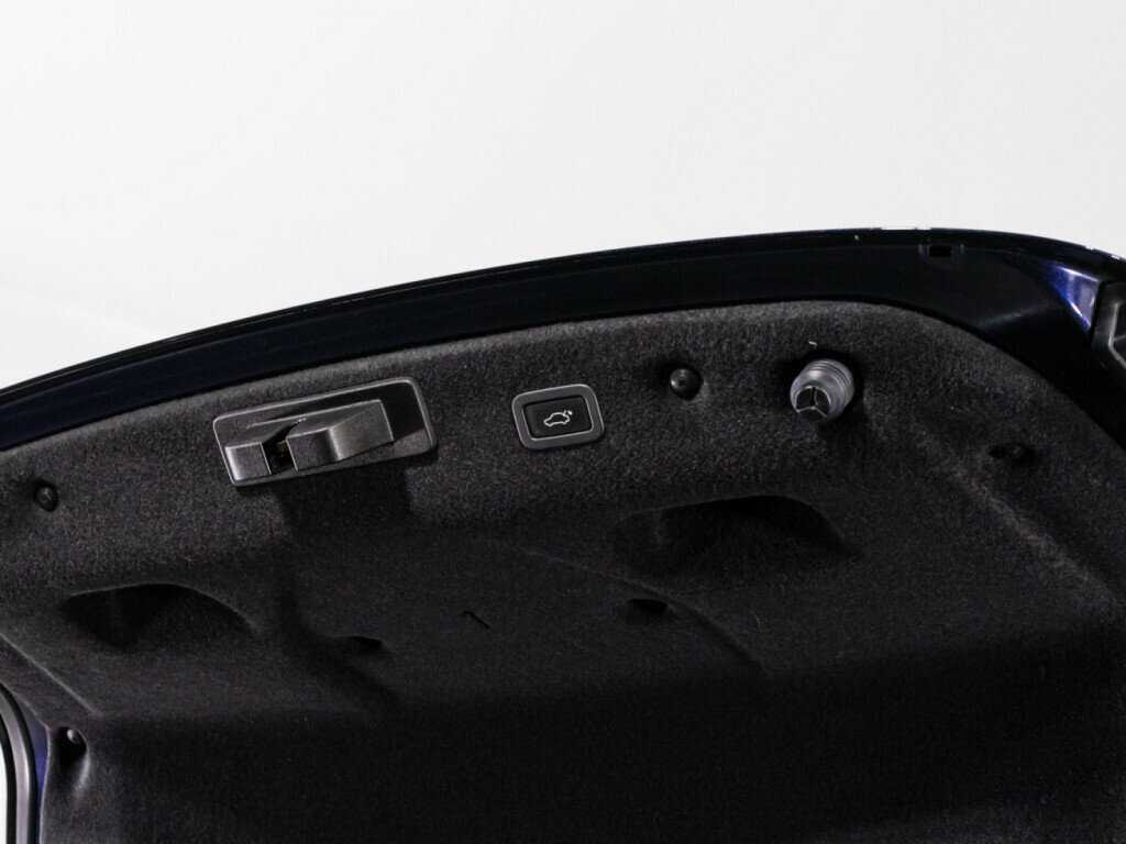 Jaguar XF, 2017 Фото №14