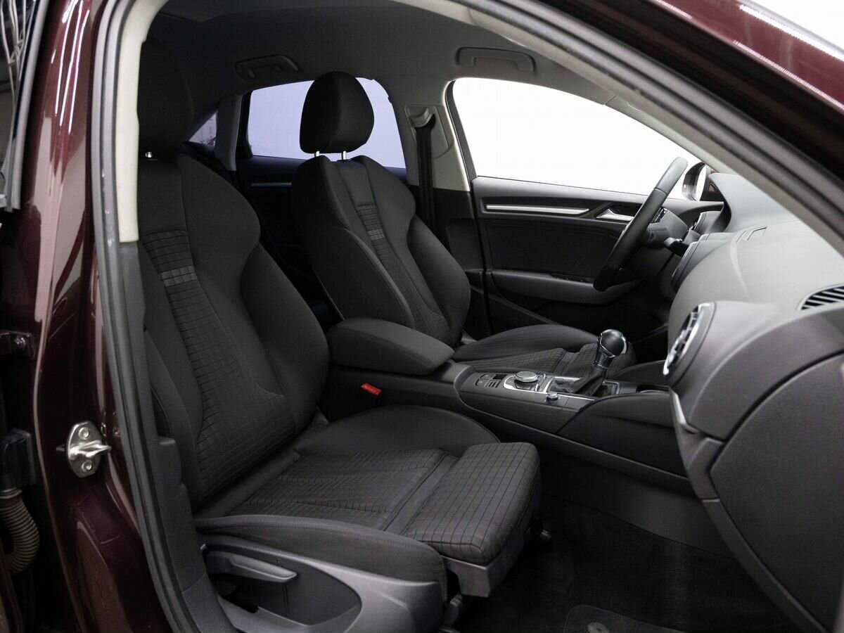 Audi A3, 2013 Фото №13