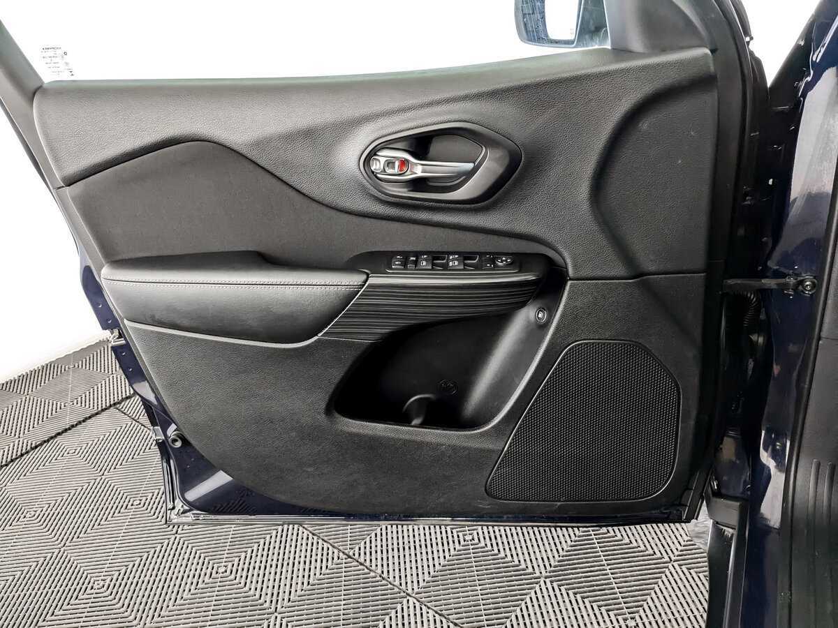 Jeep Cherokee, 2014 Фото №19