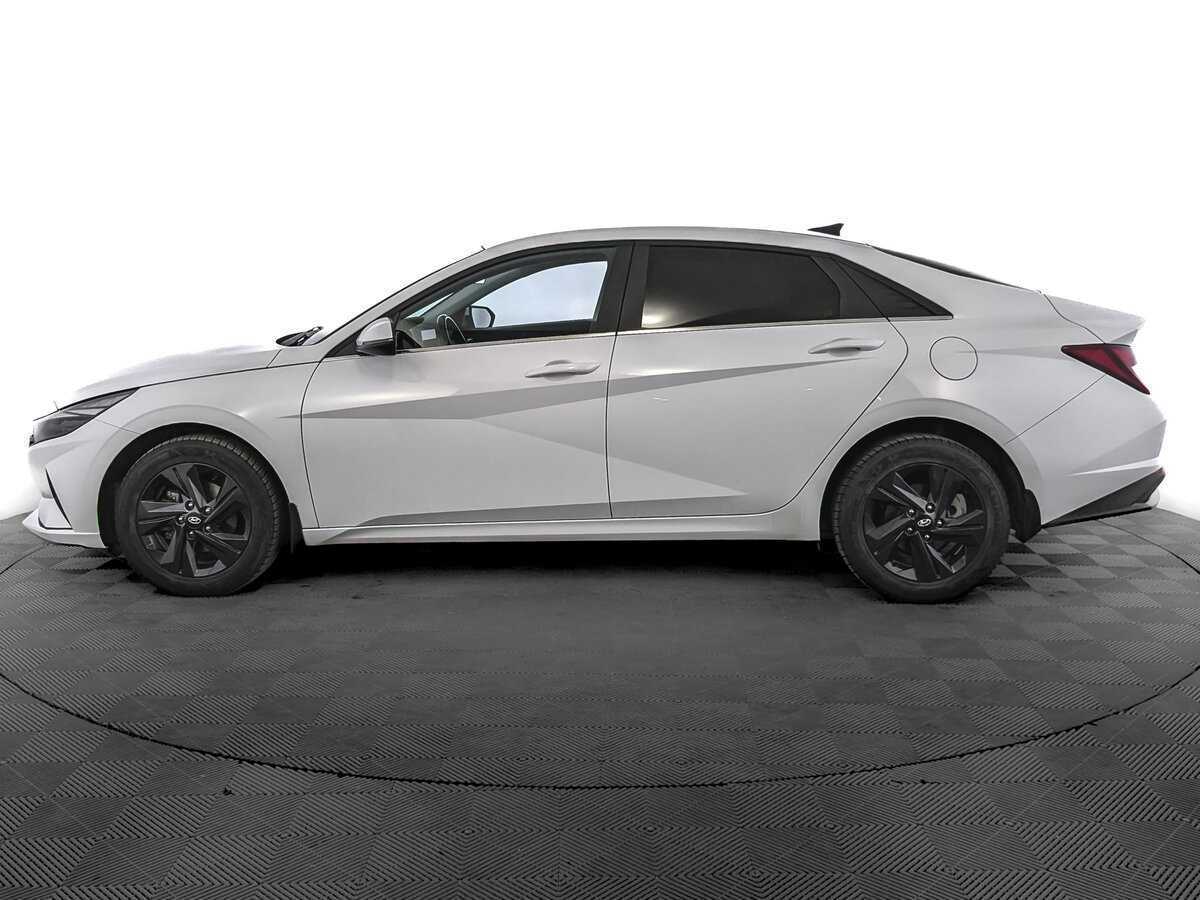 Hyundai Elantra, 2021 Фото №8
