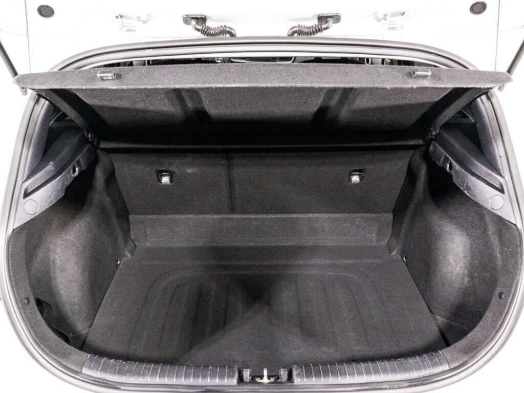 Kia Ceed, 2019 Фото №15