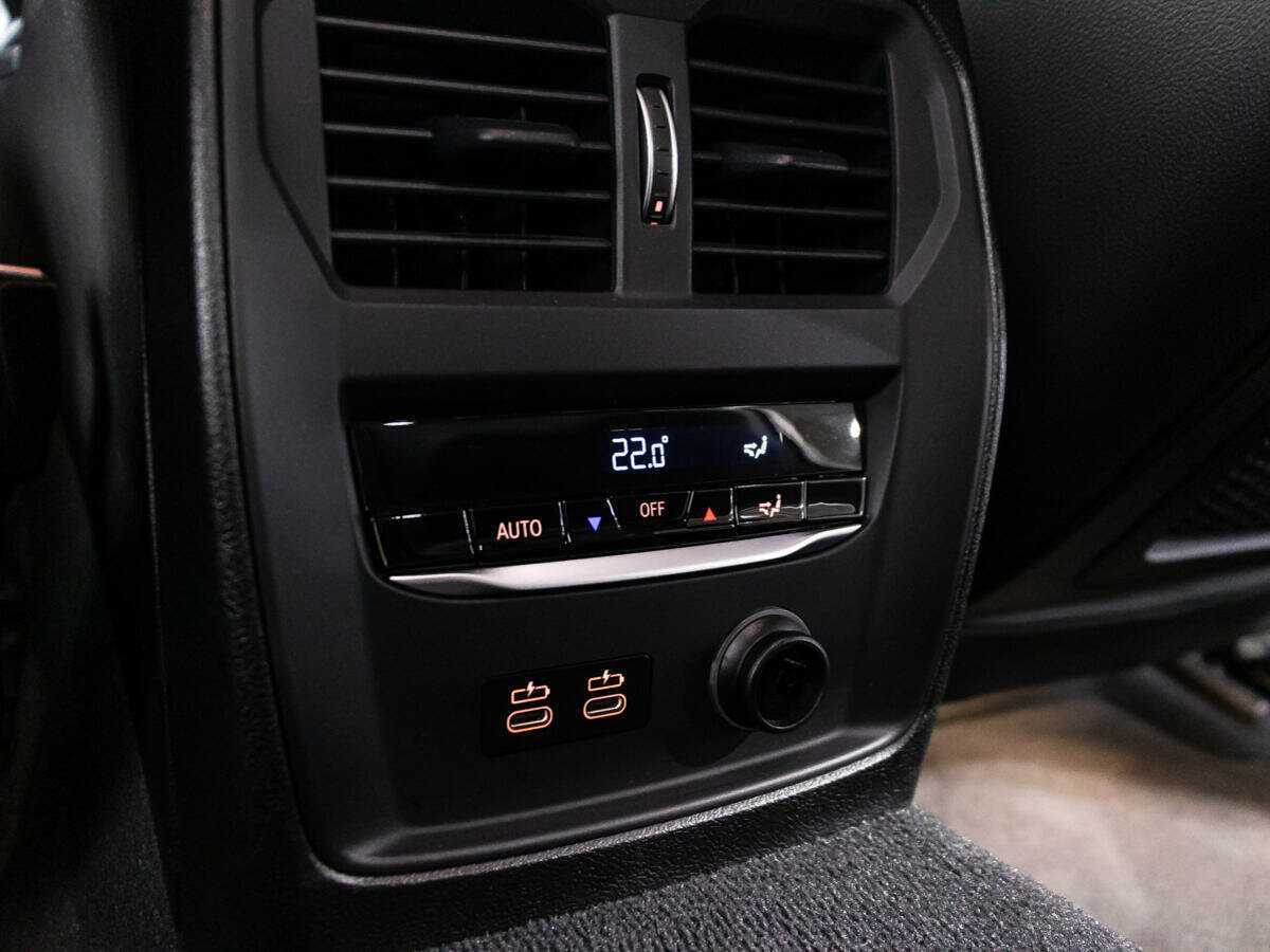 BMW 3 серии 318d, 2020 Фото №22