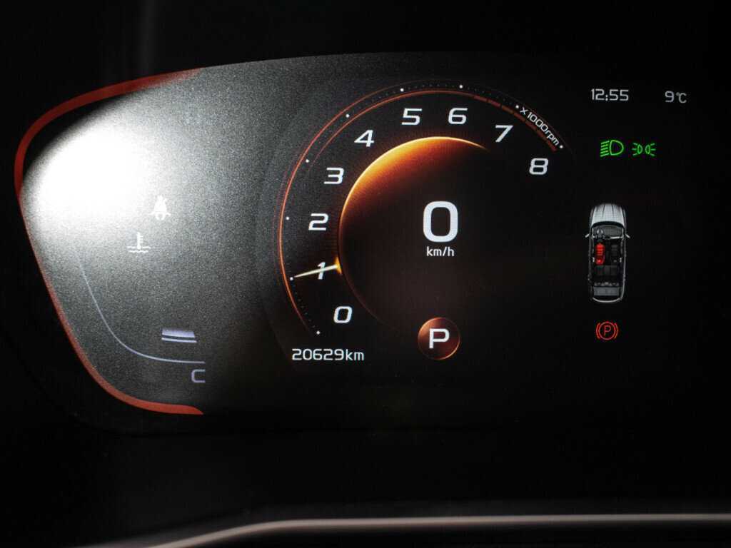 Geely Coolray, 2022 Фото №12