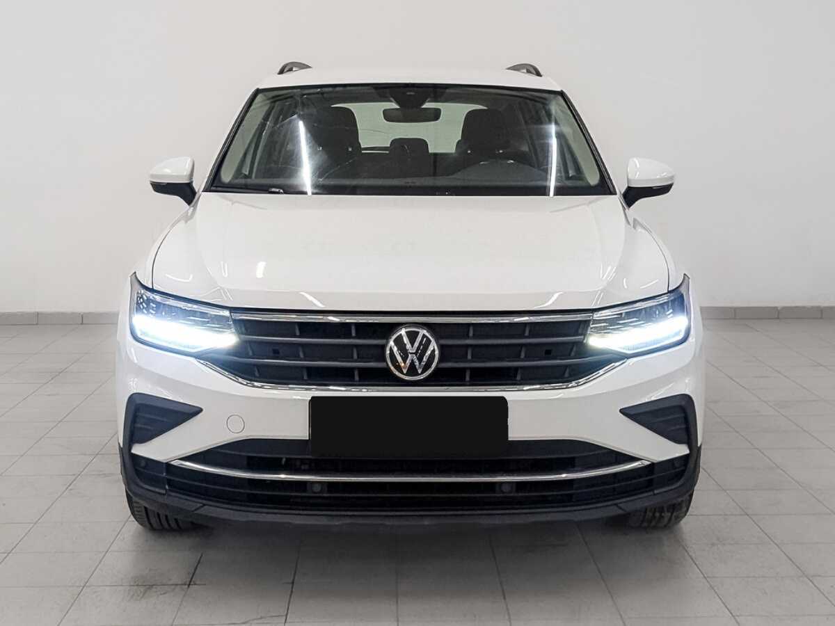Volkswagen Tiguan, 2021 - 153 130 км. | Фото №2