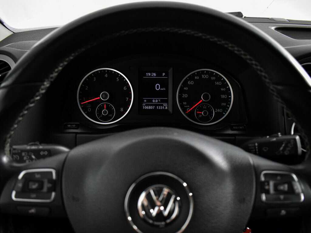 Volkswagen Tiguan, 2016 Фото №18