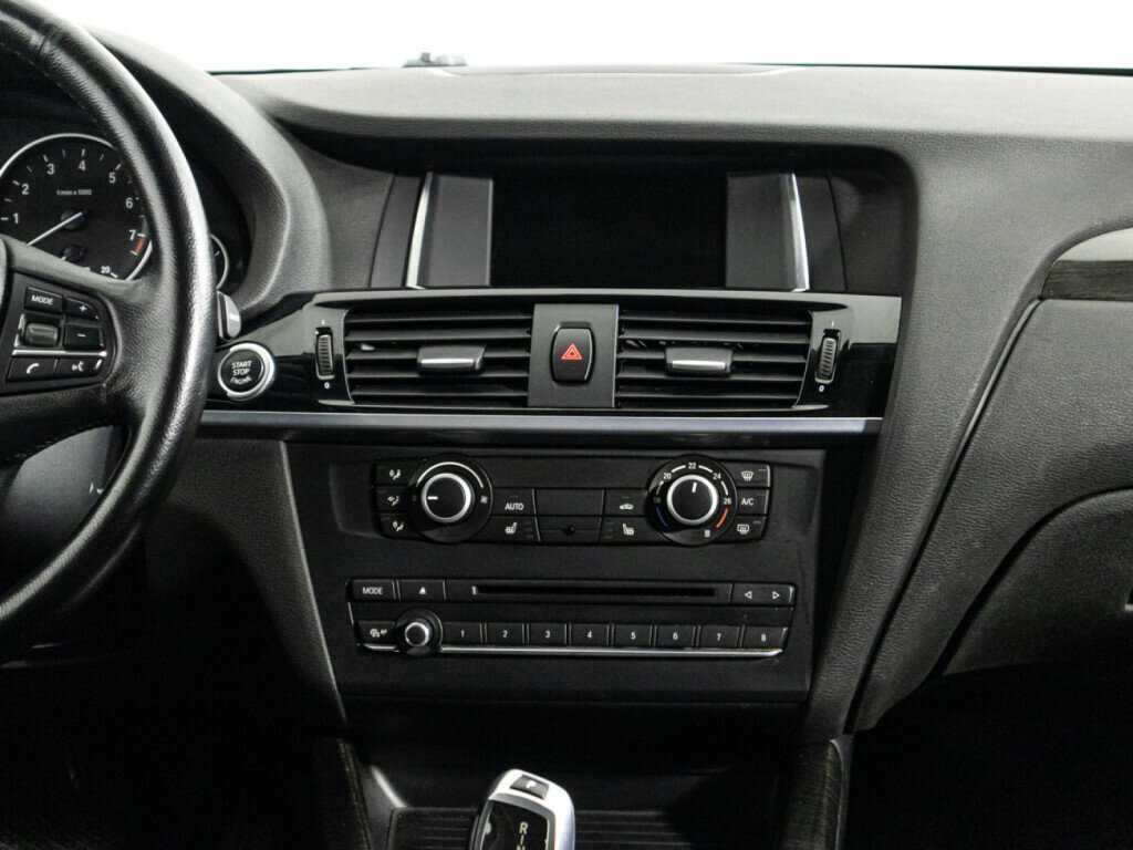 BMW X3 20i xDrive, 2014 Фото №14