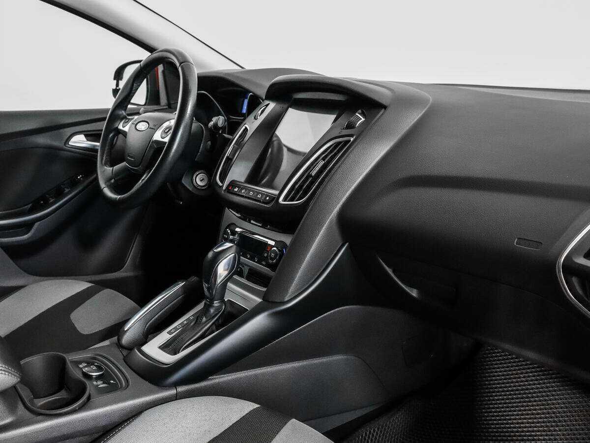 Ford Focus, 2012 Фото №11