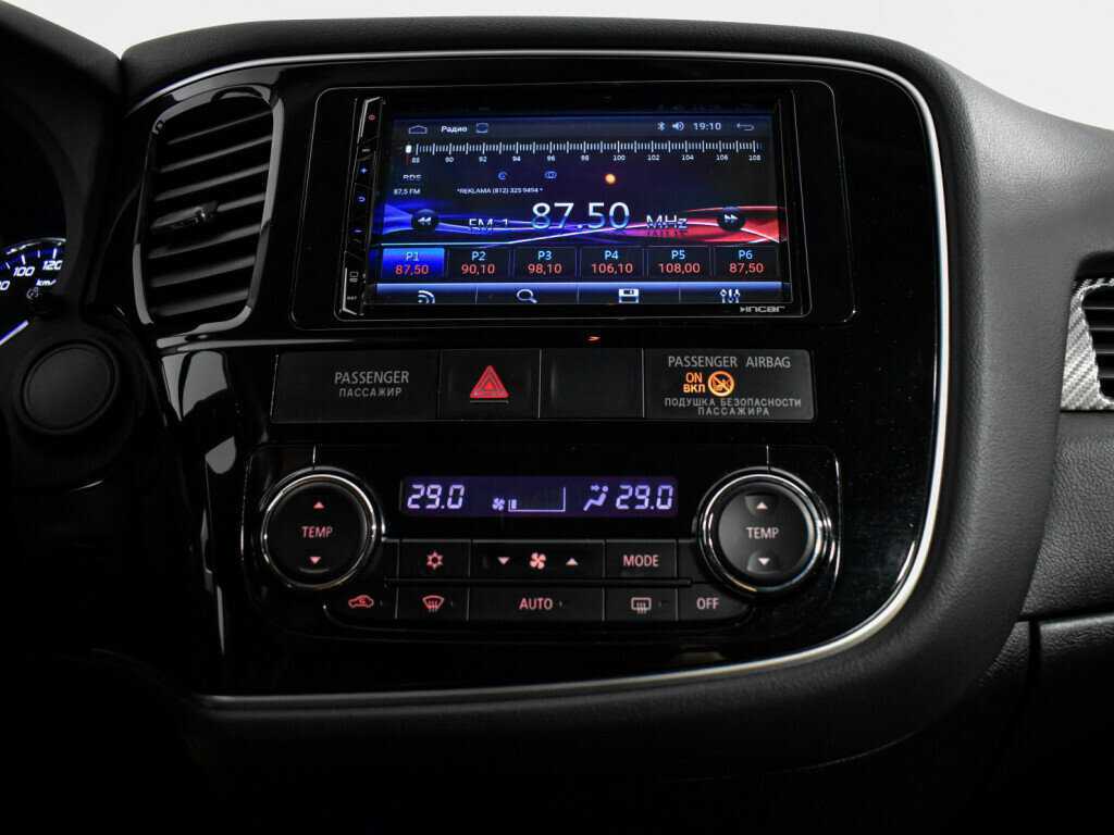 Mitsubishi Outlander, 2014 Фото №16