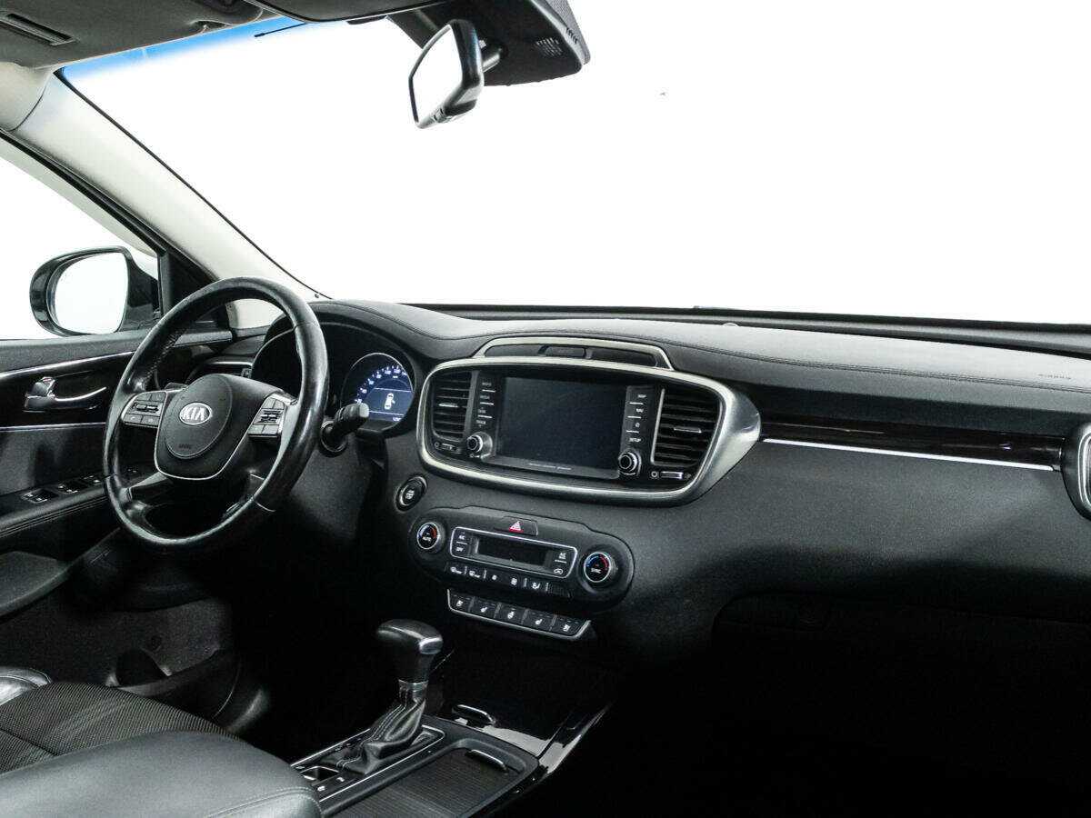 Kia Sorento, 2017 Фото №9