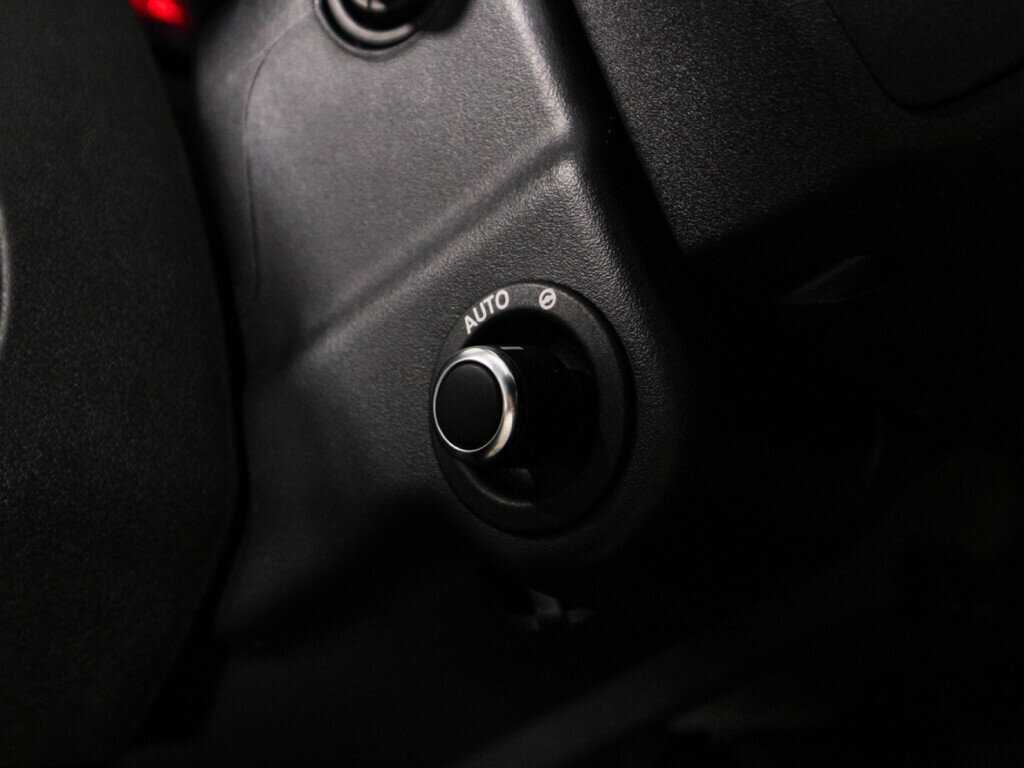 Land Rover Discovery, 2016 Фото №22