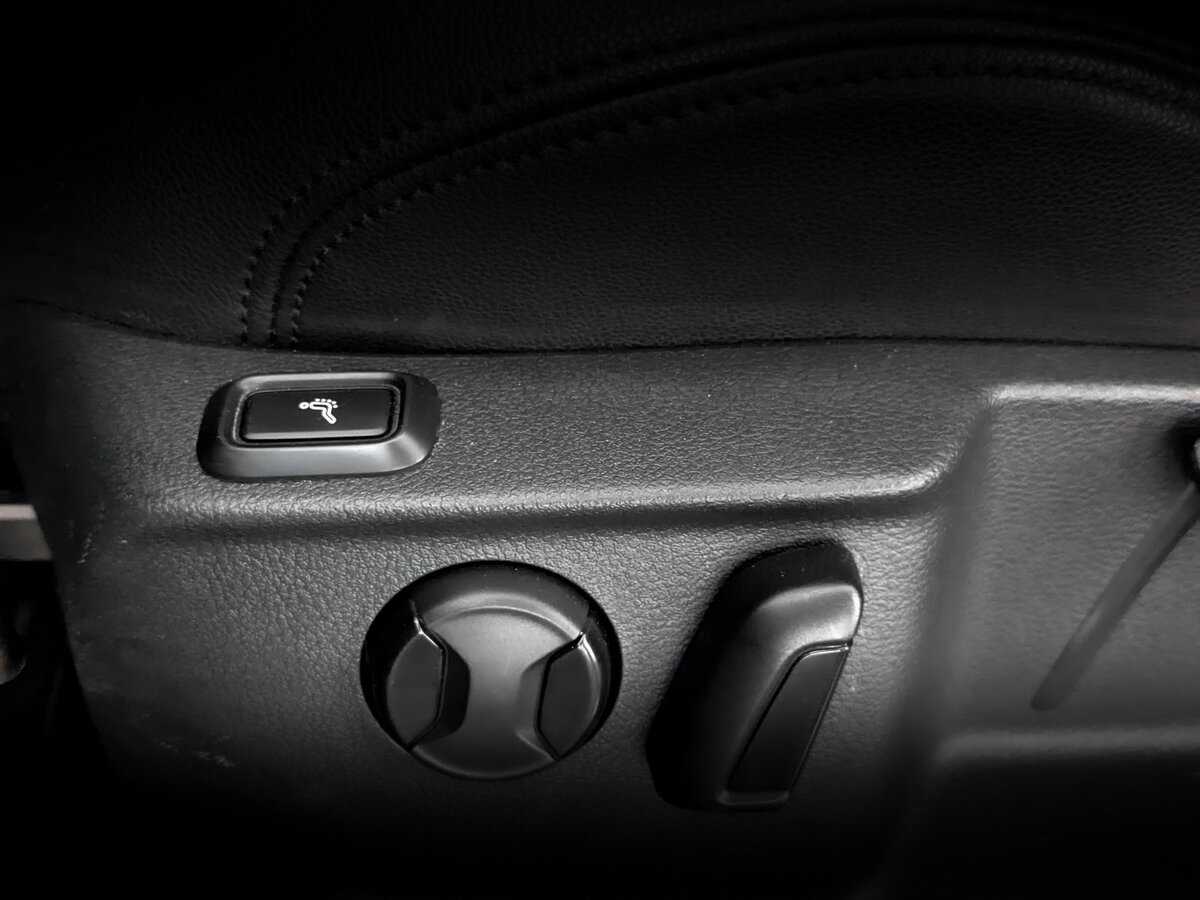 Volkswagen Passat Alltrack, 2018 Фото №21