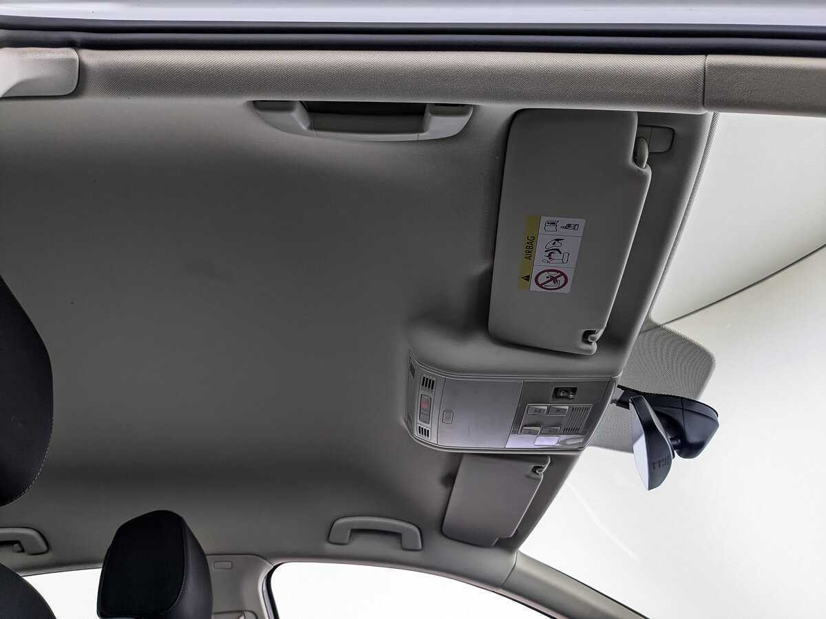 Volkswagen Passat, 2019 Фото №20