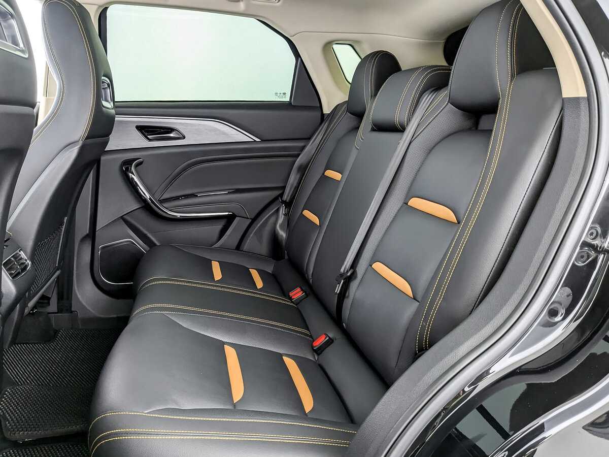 FAW Bestune T77, 2022 Фото №11