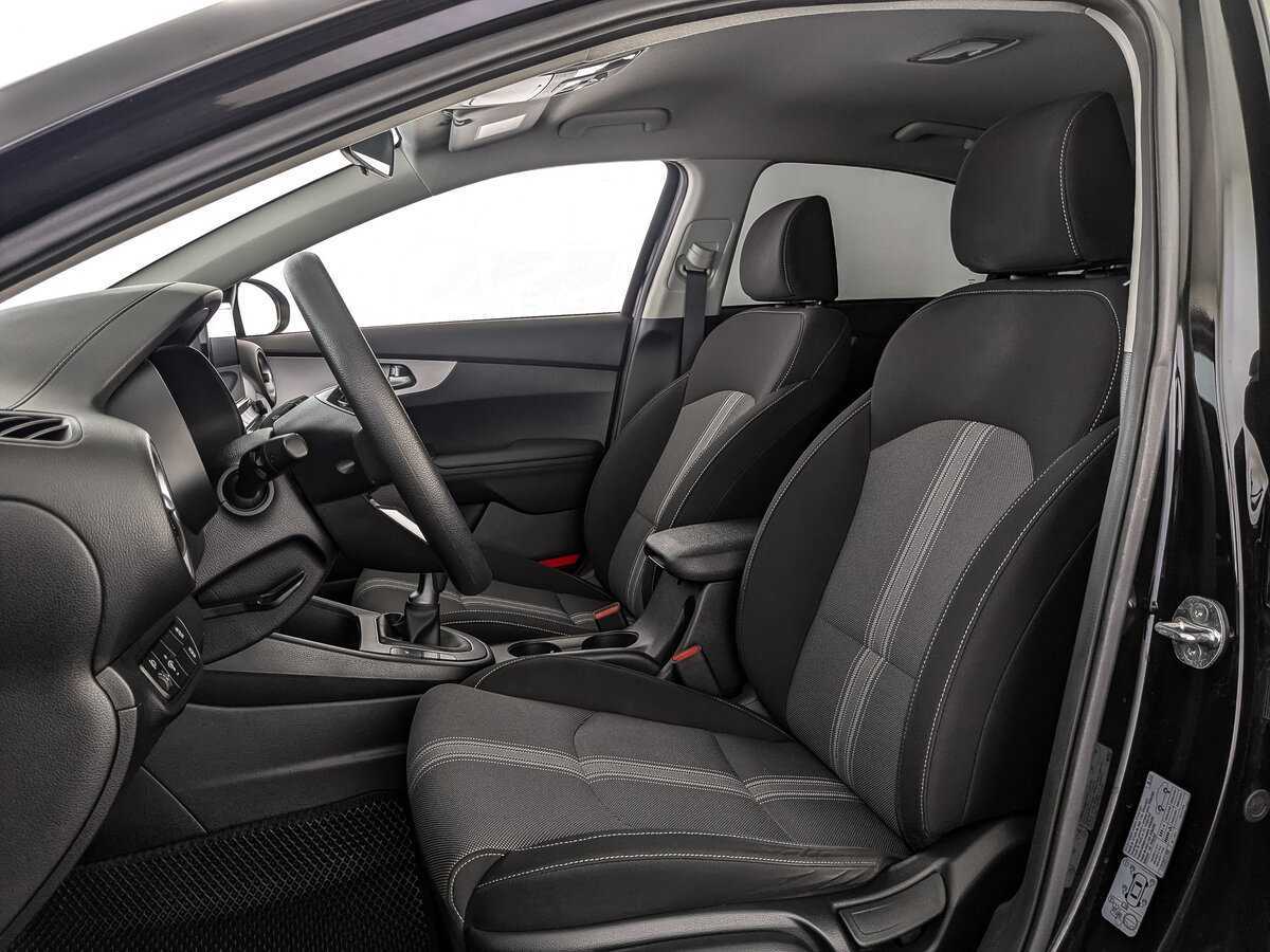 Kia Cerato, 2022 Фото №20