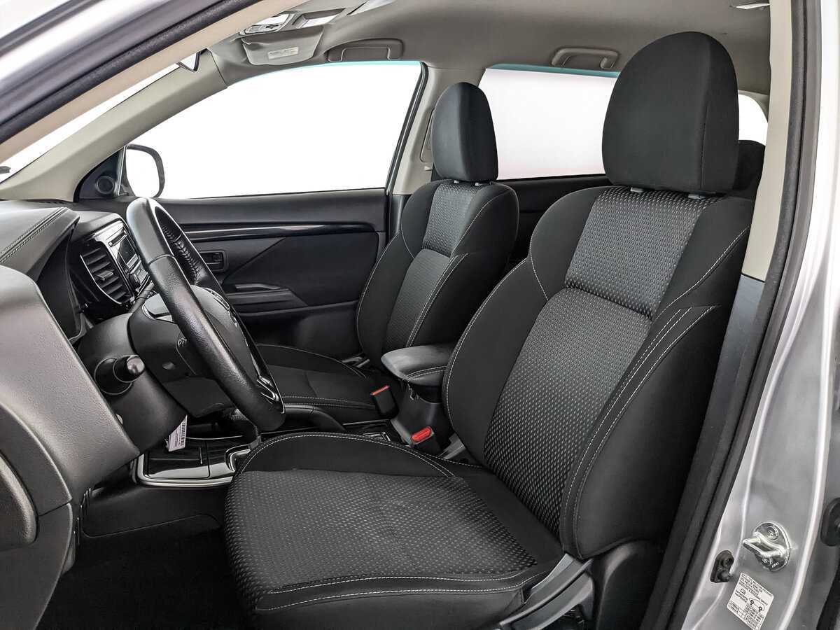 Mitsubishi Outlander, 2019 Фото №20