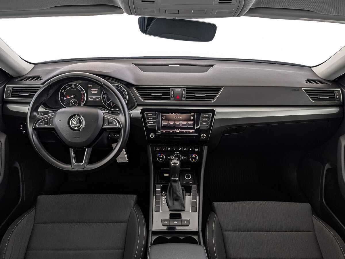 Skoda Superb, 2017 Фото №12