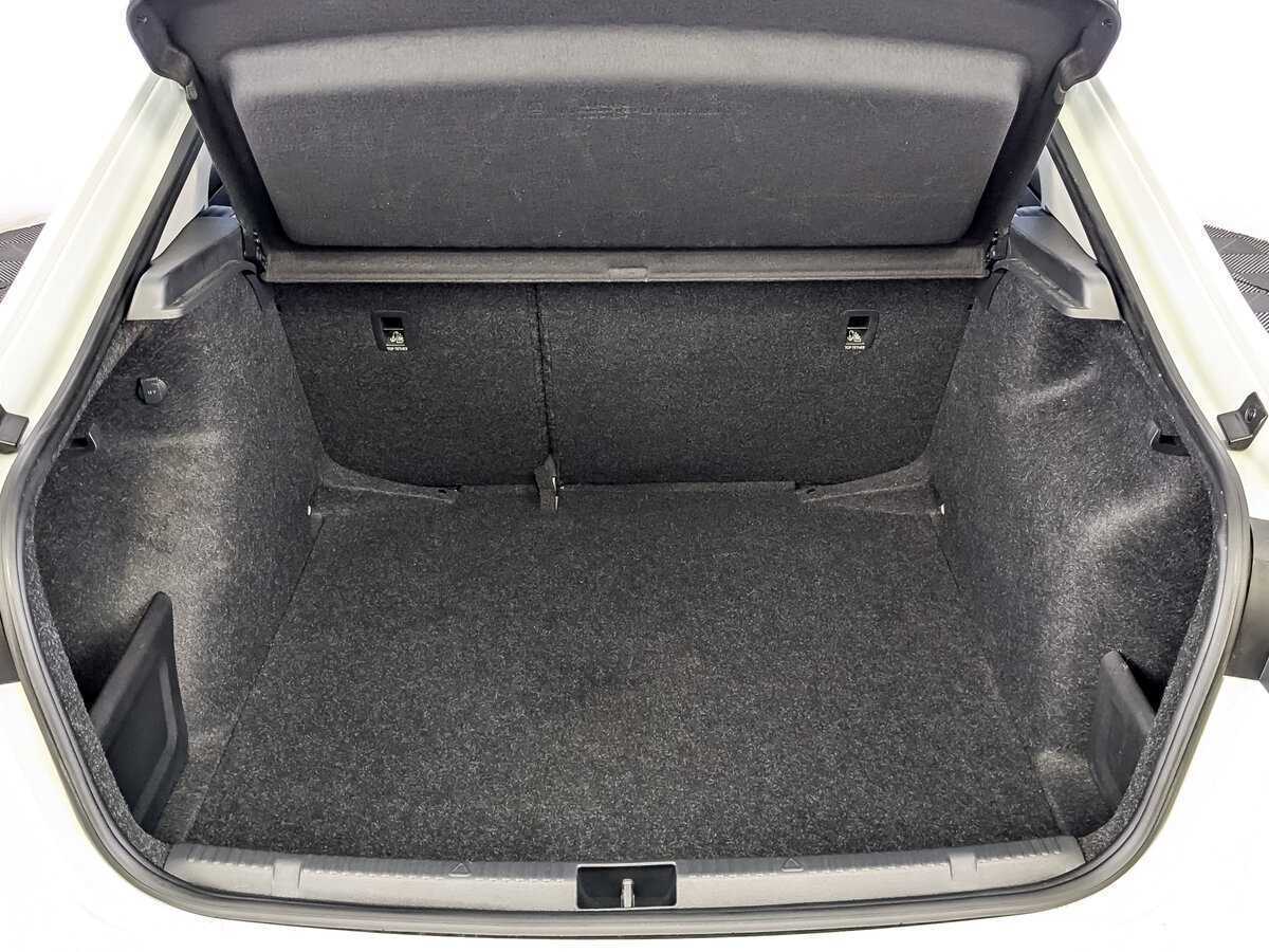 Skoda Rapid, 2020 Фото №10