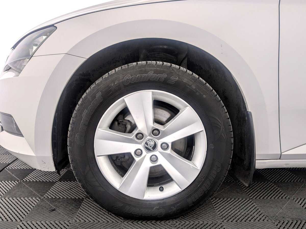 Skoda Superb, 2017 Фото №18