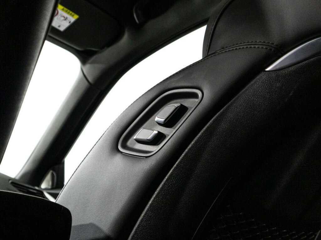 Geely Tugella, 2022 Фото №24