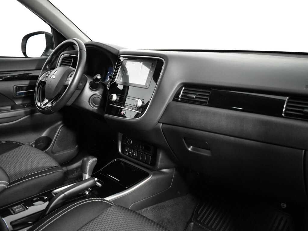 Mitsubishi Outlander, 2020 Фото №9