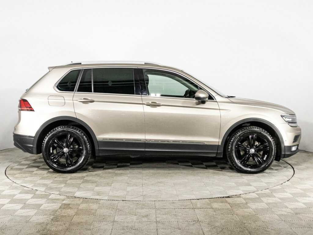 Volkswagen Tiguan, 2018 - 166 443 км. | Фото №4