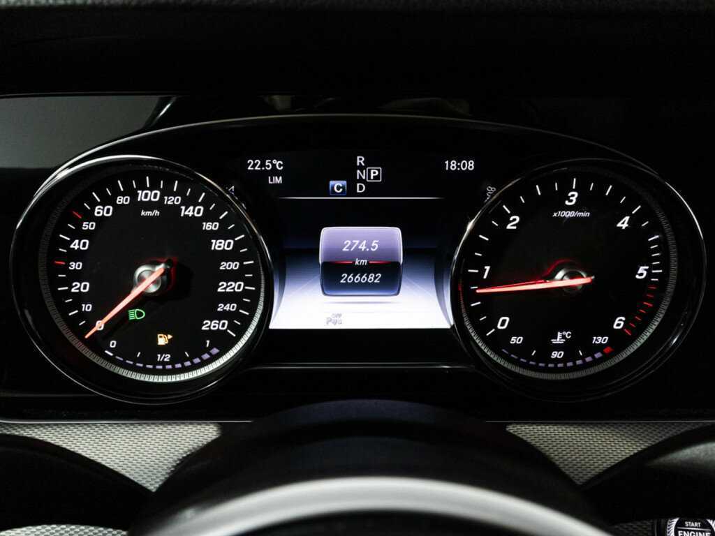 Mercedes-Benz E-Класс 200 d, 2019 Фото №12