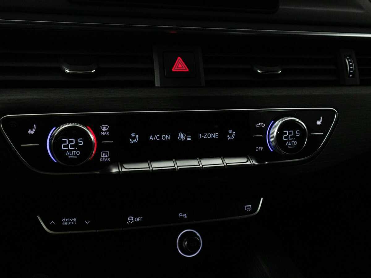 Audi A4, 2018 Фото №18