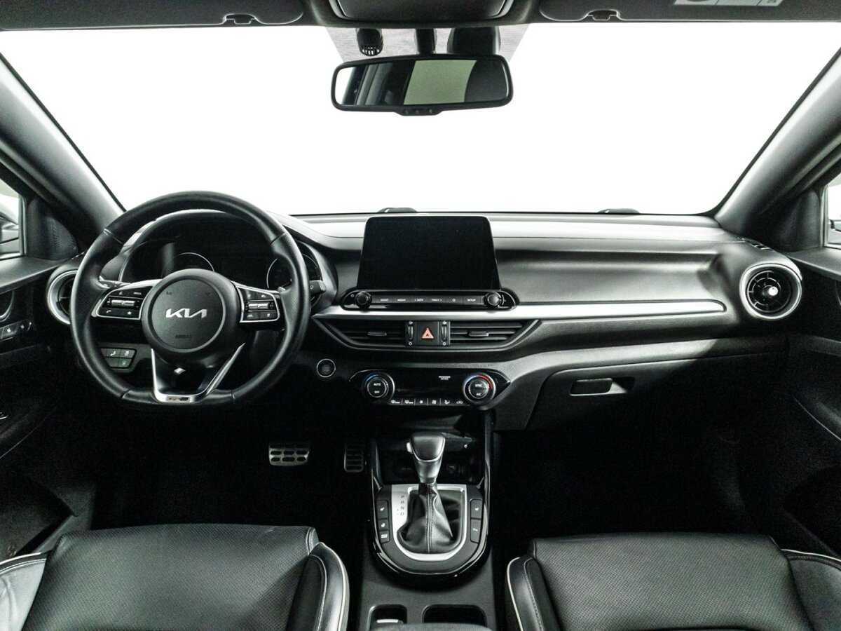 Kia Cerato, 2021 Фото №13
