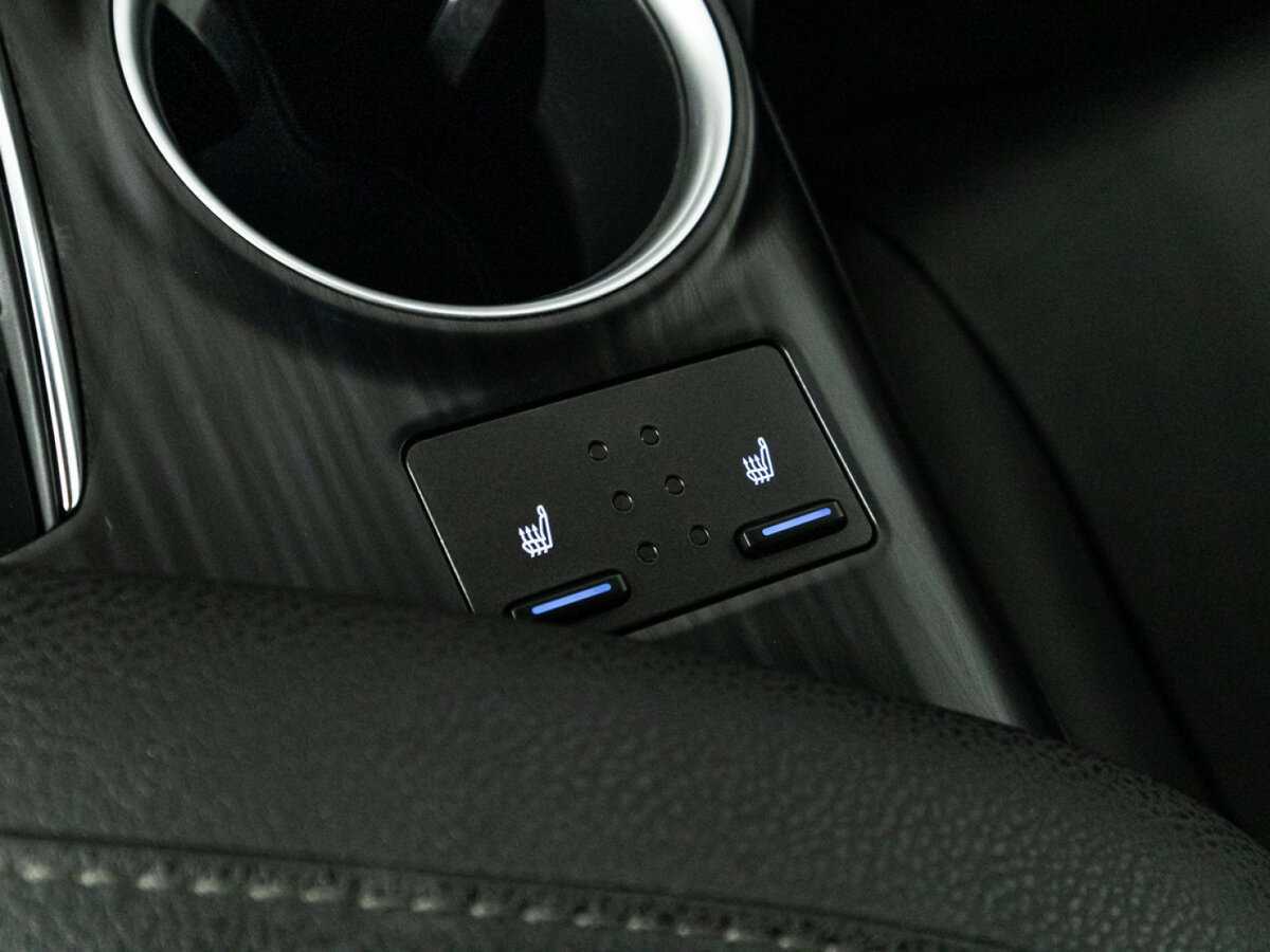 Toyota Camry, 2021 Фото №19