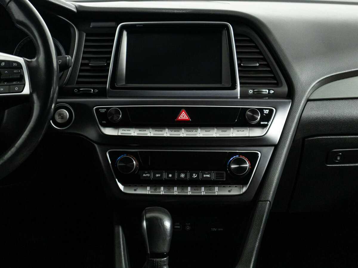 Hyundai Sonata, 2018 Фото №14