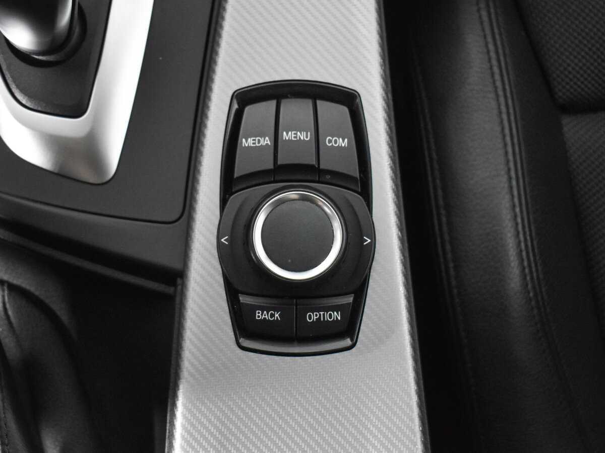 BMW 3 серии 320d xDrive, 2017 Фото №12