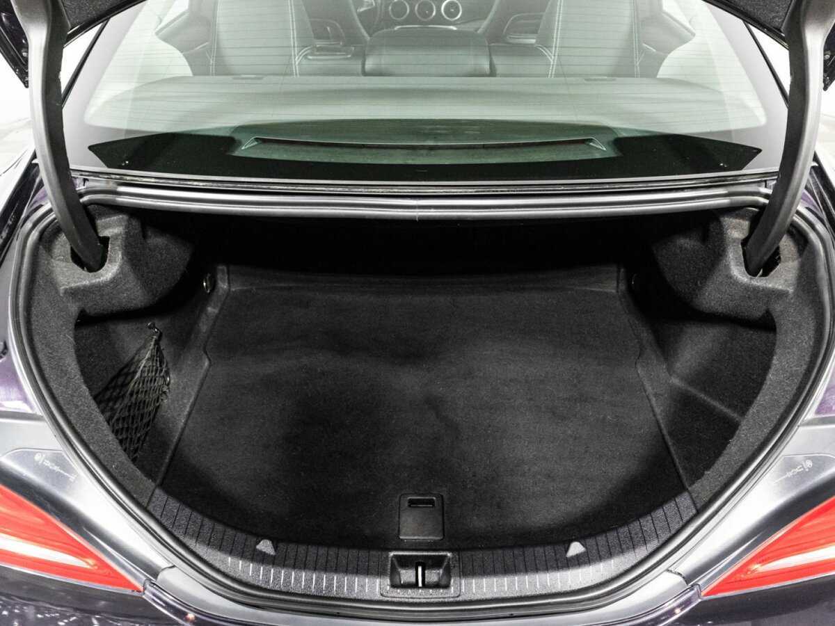 Mercedes-Benz CLA 200, 2015 Фото №15