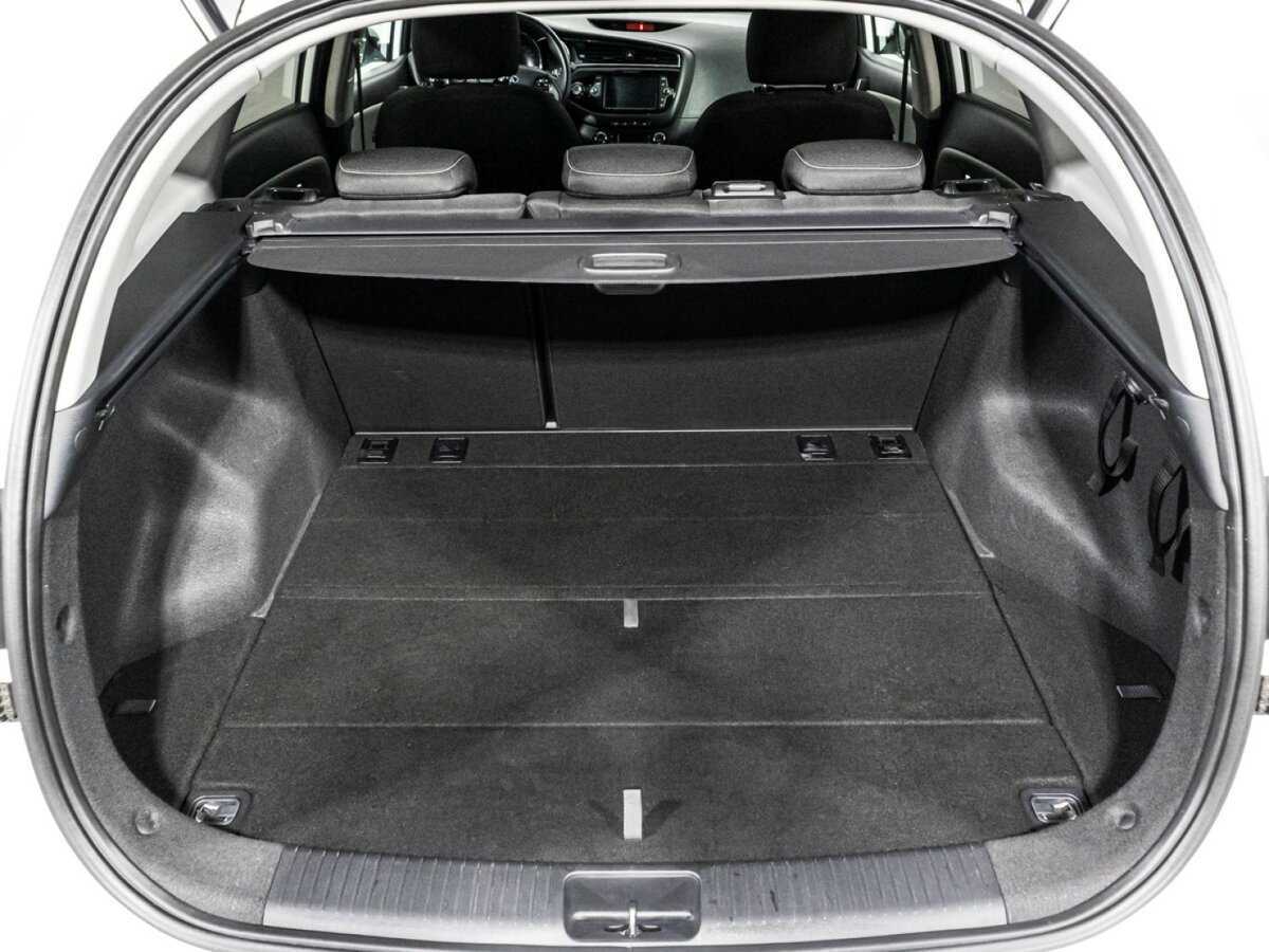 Kia Ceed, 2018 Фото №15