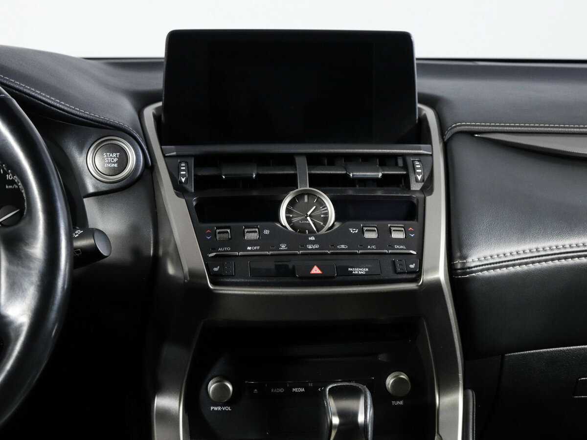 Lexus NX 200, 2018 Фото №13