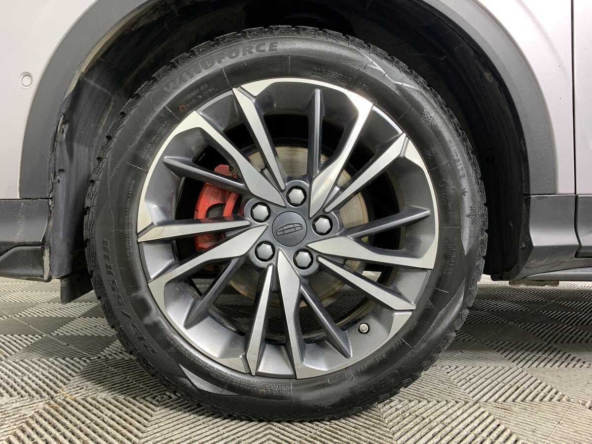 Geely Coolray, 2022 Фото №9