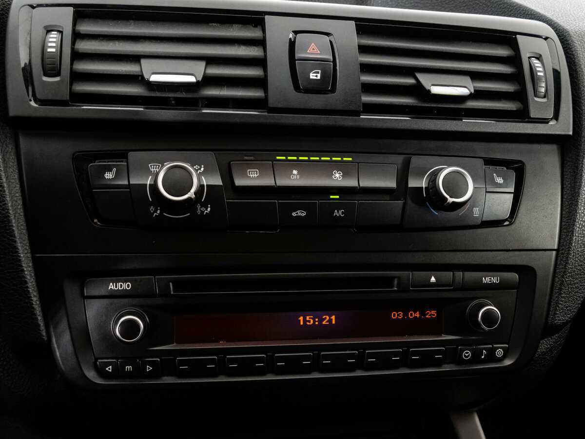 BMW 1 серии 116i, 2013 Фото №14