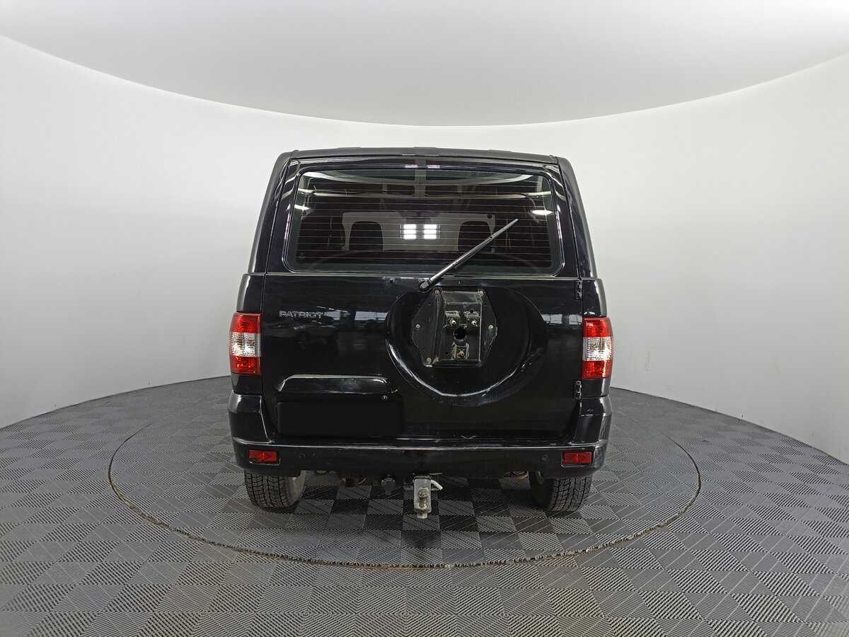 УАЗ Patriot, 2021 Фото №6