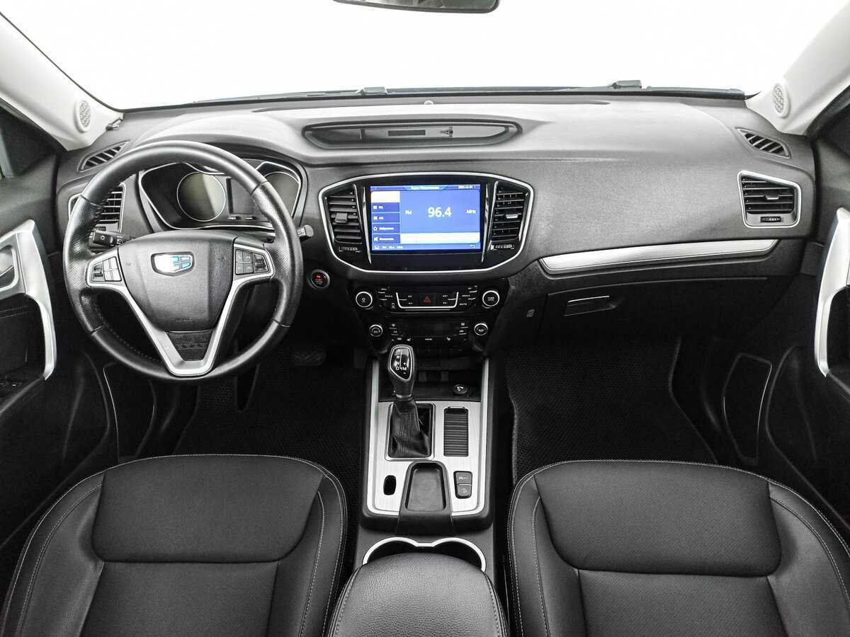 Geely Emgrand X7, 2018 Фото №12