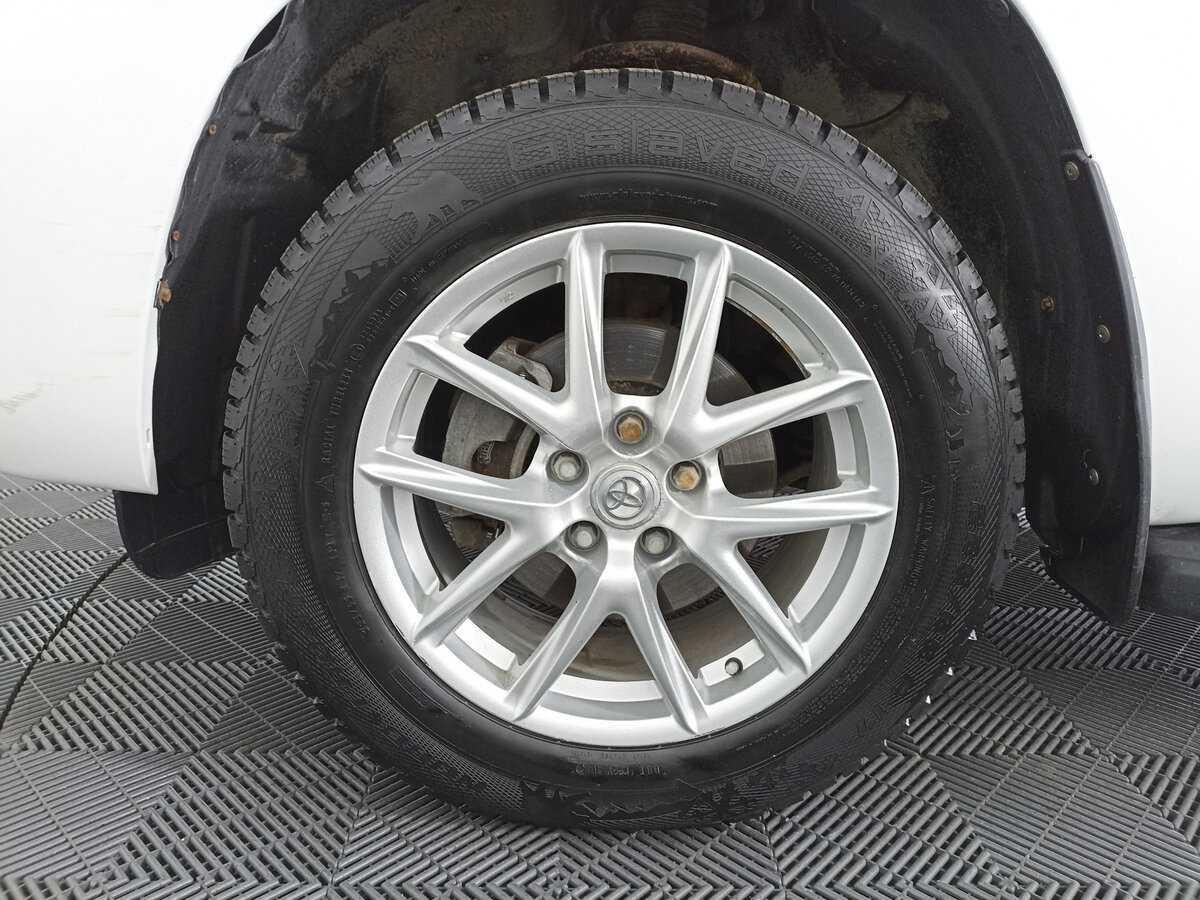 Toyota RAV4, 2012 Фото №16