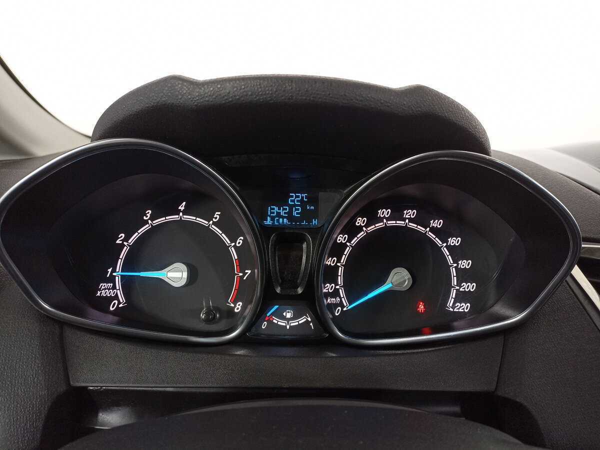 Ford Fiesta, 2015 Фото №13