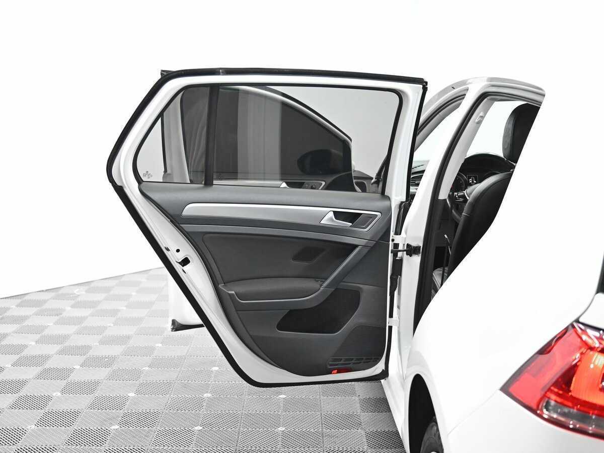 Volkswagen Golf, 2013 Фото №15