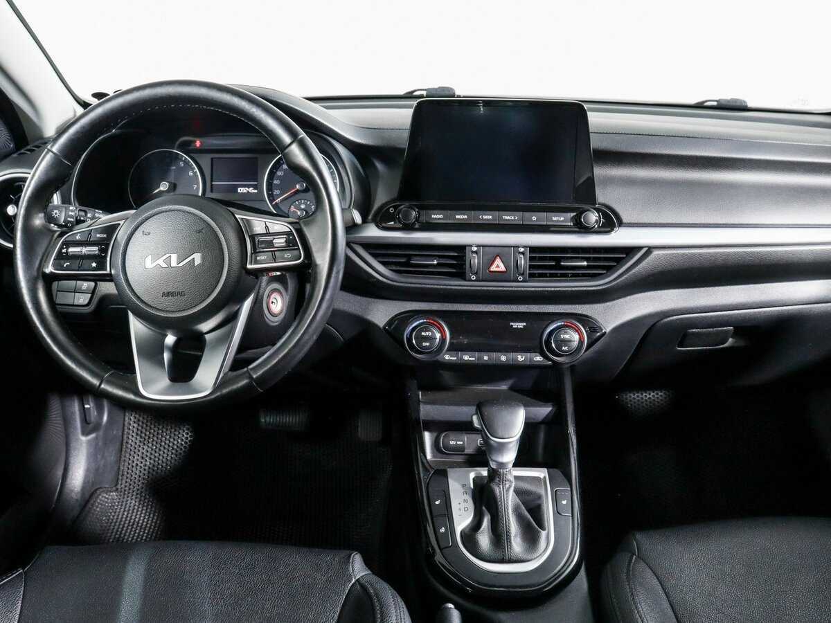Kia Cerato, 2022 Фото №9