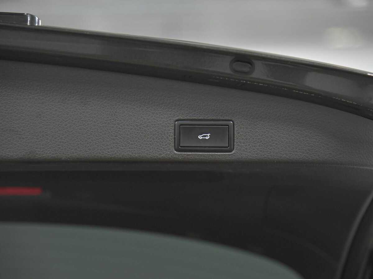 Volkswagen Touareg, 2016 Фото №20