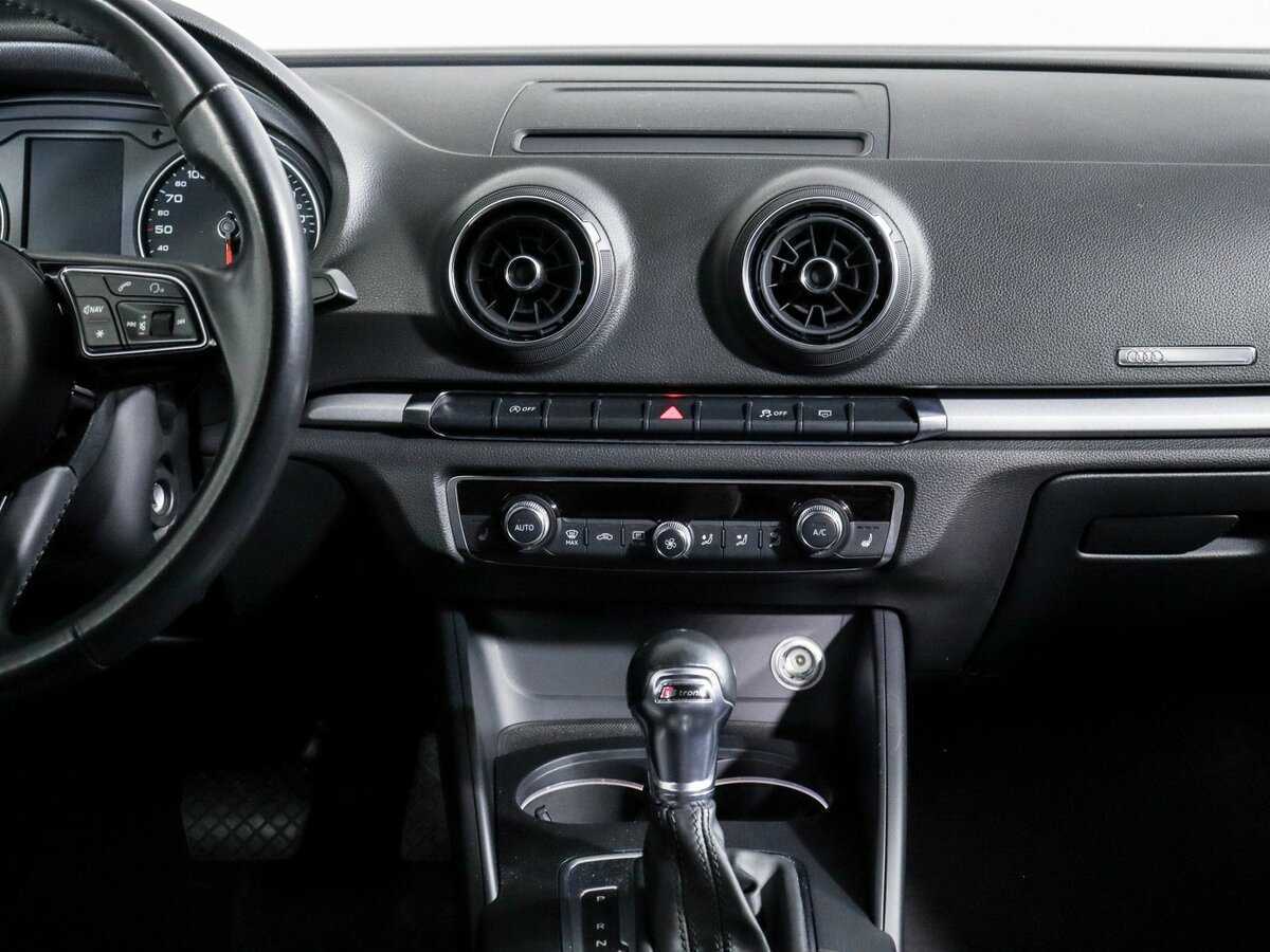 Audi A3, 2018 Фото №13