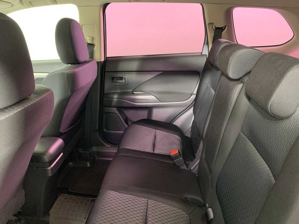 Mitsubishi Outlander, 2013 Фото №19