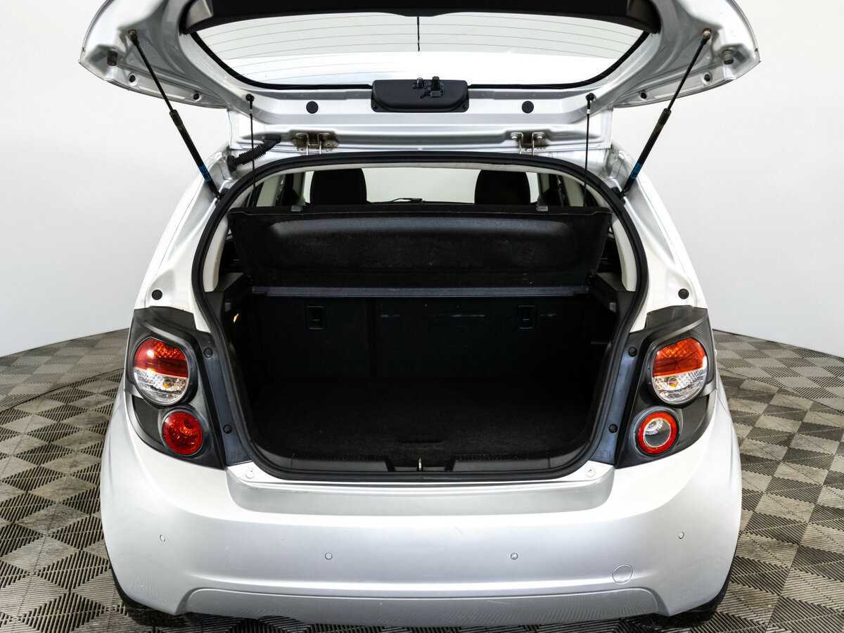 Chevrolet Aveo, 2013 Фото №19